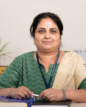 Dr. (Mrs.) Meghana Padwal
