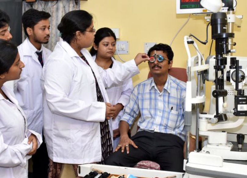 Department of Dispensing Optics & School of Optometry, Pune